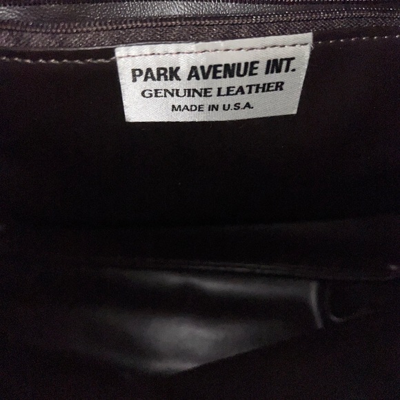 Brand New with tag Park Avenue Genuine Leather Purse - Picture 8 of 9